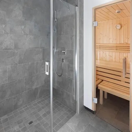 Near Lift With Garden *