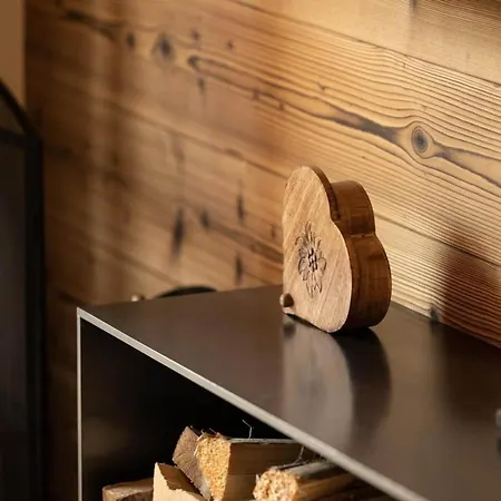 Near Lift With Garden