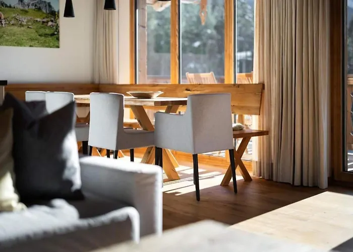 Near Lift With Garden *