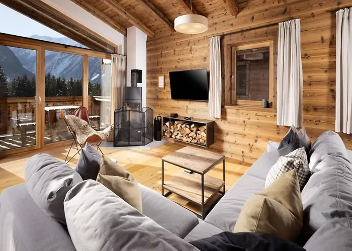 Near Lift With Garden Σαλέ *